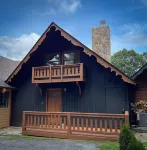 Charming 2-bedroom house with AC, WiFi in the Sky Valley Country Club.