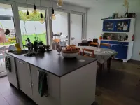 Room in our family home, close to the station and services Hotels in See District