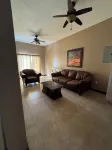 Cozy 2-bedroom apartment in charming St Thomas with WiFi, AC, View