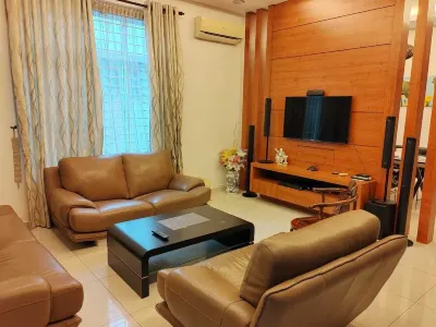 Nice semi D house at Tangkak Hotels near Manipal University College Malaysia | Muar Campus