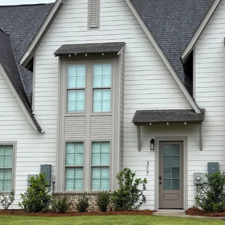 Auburn Getaway Home- Close to Campus!  Sleeps 8, Family-Friendly.