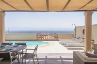 Villa señorío del Castillo, heated swimming pool