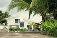 CASA TURRÚ Charming 3 bedroom home special for reconnecting  nature and family.