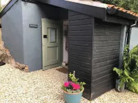 The Old Workshop, near Cheddar Hotel a Winscombe