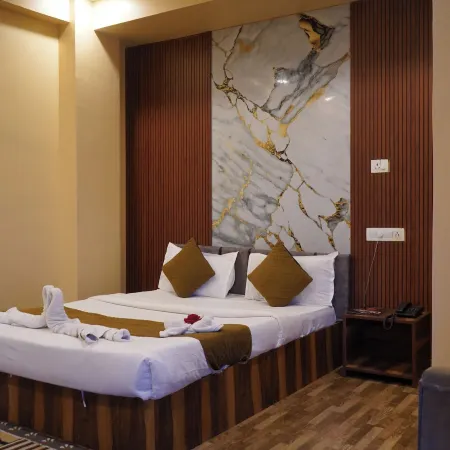 Hotel Pranjal Inn