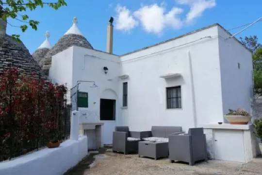 Trullo colors of Itria