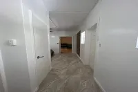 New Remodeled Modern 1 Bedroom, AC, Generator, WIFI