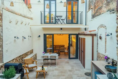 La Casita del Vino Отели рядом с достопримечательностью «Playa de Ocata»