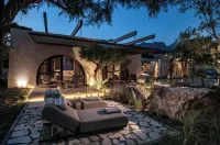 The Echo Of The Sea - Beachfront Luxury Villa Hotels in Mousoures