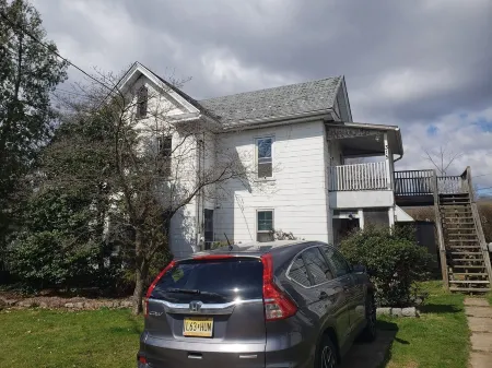 Centrally located Bloomsburg home, within walking to bars and restaurants