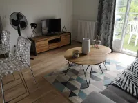 Ben apartment design balcony with beautiful view on our mountains special biker 디니으-레-방 호텔