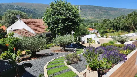 RESIDENCE LUXE & CHARME Отели в г. Алвадуш