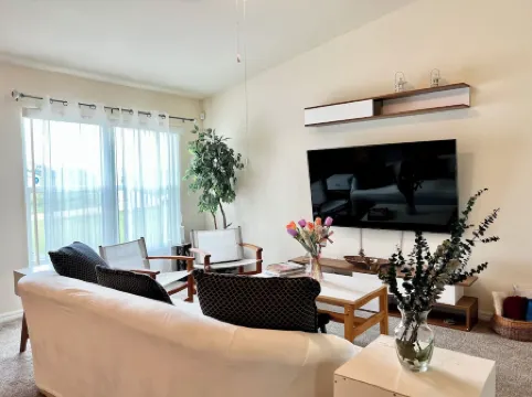 Brand new Lakefront Home with modern kitchen & lake view