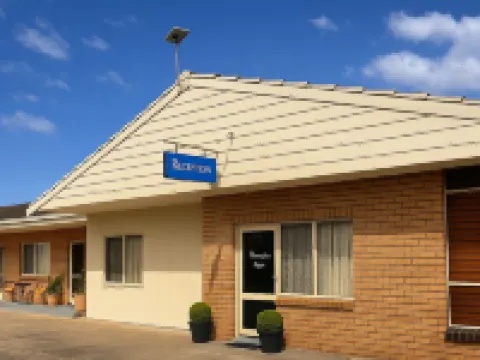 ベイ ビュー モーター イン イーデンのホテル