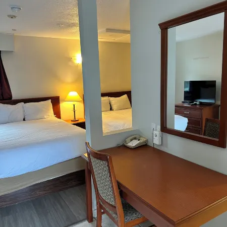 Travelodge by Wyndham Langley