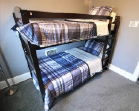 Three Bedroom Entire Apartment Great for Families.