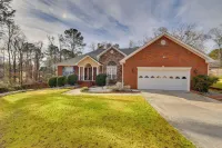 Gorgeous Evans Retreat < 14 Mi to Augusta! - Homestays