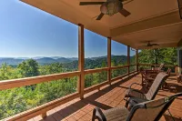 Hiawassee Home w/ Views < 1 Mi to Lake Chatuge - 3-Star