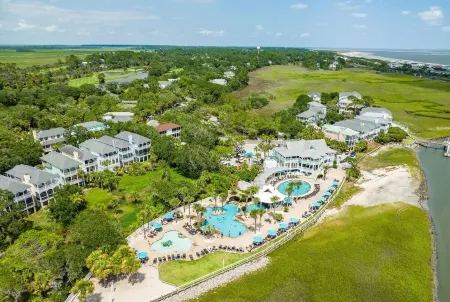 Spectacular Ocean, Golf and Sunrise views--Heated Pool--Luxury Family Retreat