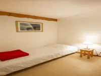 Apartment with parking for 5 people Hotels in Bramans
