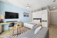 Sentral East Austin at 1630 E Sixth Hotels in Austin