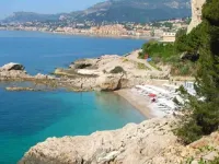 Vista sole e mare