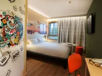 Ibis Styles Clermont-Ferrand le Brézet Aéroport