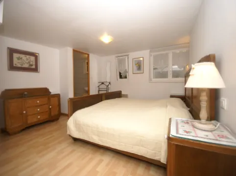 Apartment in Riquewihr near Vineyards