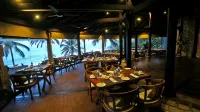Niraamaya Wellness Retreats, Surya Samudra, Kovalam - servizio colazione