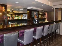 President Hotel - Quầy Bar