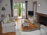 Villa near Les Etangs de Bages Lake - Pools