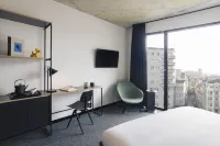 The Social Hub Porto