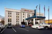 Hampton Inn Bristol Hotels in Bristol