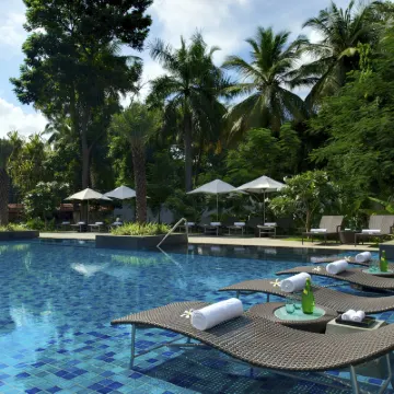 Taj Coromandel Hotels near Chennai Egmore Station