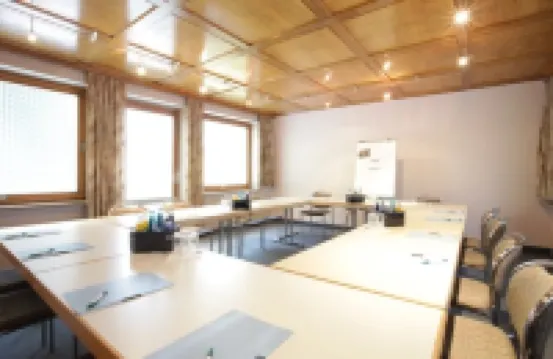 โรงแรมการ์เมน