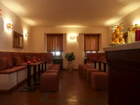 بيروسيا هوتل - بار