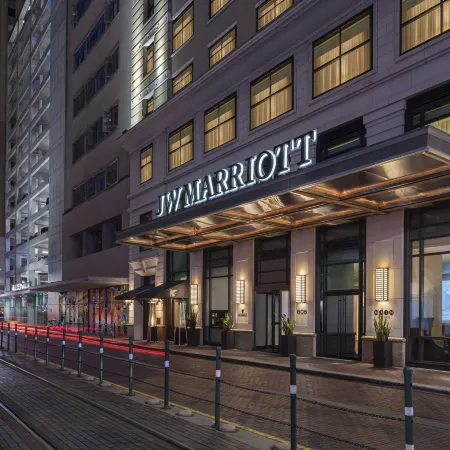 JW Marriott Houston Downtown