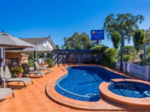 Blazing Stump Motel & Suites Hotels in Wodonga