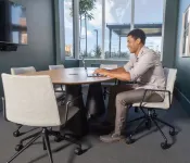 NEW Upscale Downtown San Diego Stay Queen Bed Pool Sauna