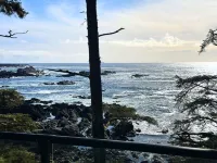 Black Rock Oceanfront Resort - Mountain view