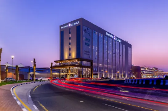Premier Inn Dubai Dragon Mart โรงแรมใกล้ดราก้อนมาร์ท