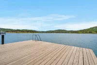 Cozy Condo at Rock Lane Resort