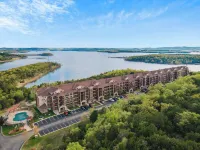 Happy Place Condo - Stunning Table Rock Lake Views - 4 Yıldız