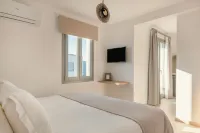 La Maltese Central - balcony