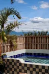 El Diablo y la Luna B&B - مسبح على السطح