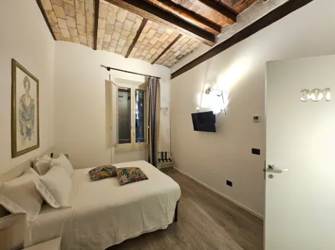 Giuturna Boutique Hotel