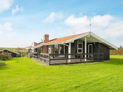 6 person holiday home in Lemvig-By Traum