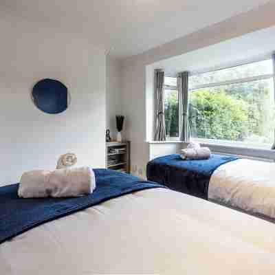 Cosy Home in Stoke on Trent Rooms