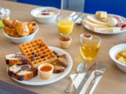 Ibis Budget Marseille l'Estaque Hotels in Le Rove