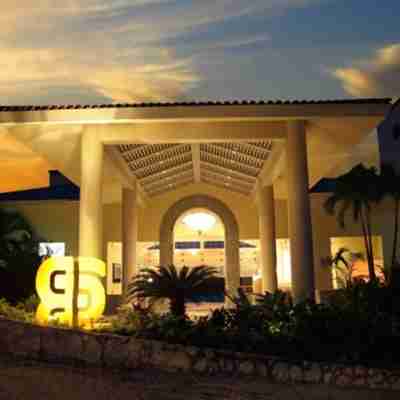 Camino Real Acapulco Diamante Hotel Exterior